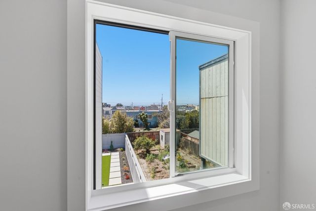 2675 45th Avenue, San Francisco, CA 94116