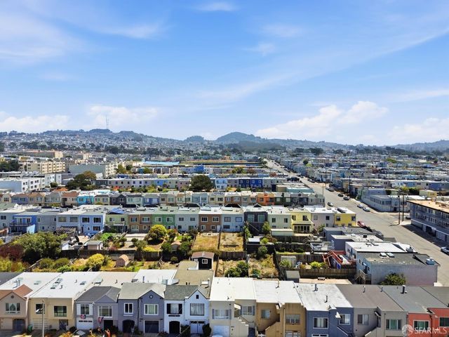 2675 45th Avenue, San Francisco, CA 94116