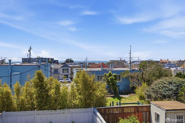 2675 45th Avenue, San Francisco, CA 94116