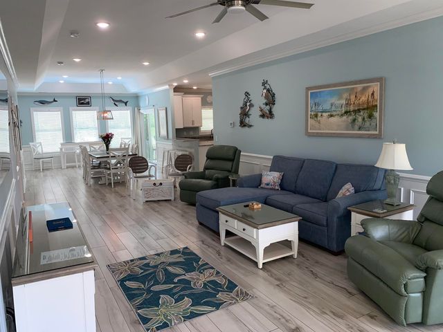 928 Strand Ave. Strand Ave., North Myrtle Beach, SC 29582