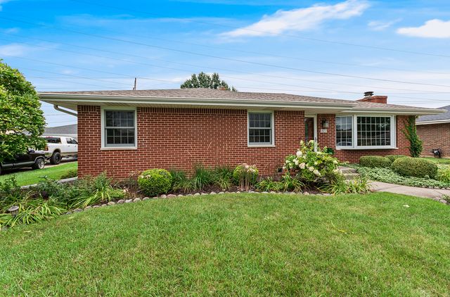 1820 Root Street, Crest Hill, IL 60403