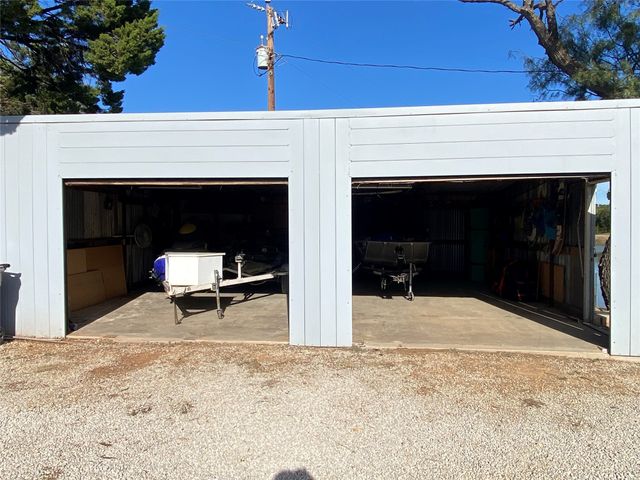 4415 Chapel Road, Graham, TX 76450