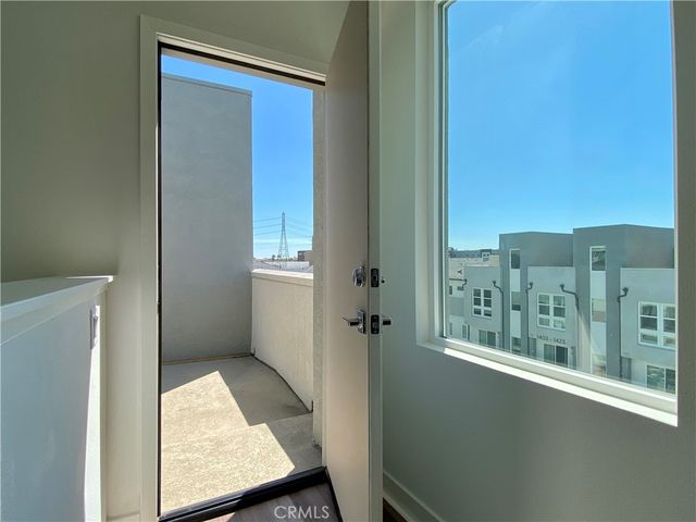 1319 W Cara, Anaheim, CA 92805