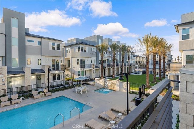 1319 W Cara, Anaheim, CA 92805