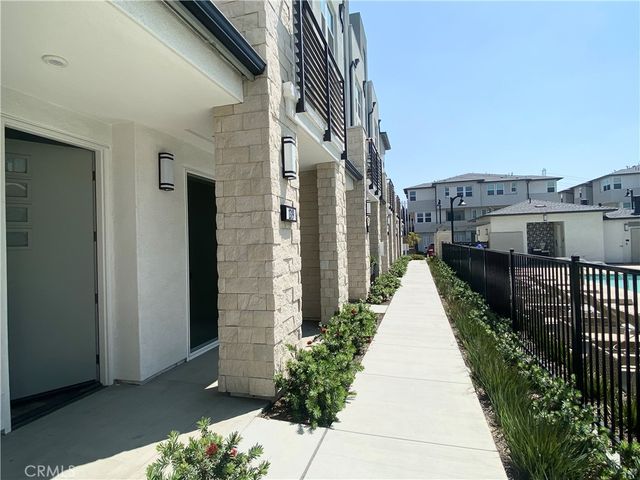 1319 W Cara, Anaheim, CA 92805