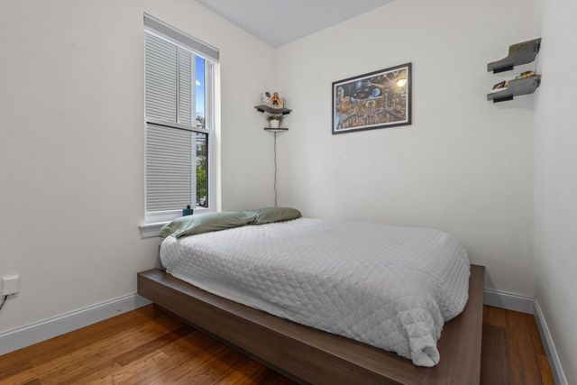 44 W Eagle St 1, Boston, MA 02128