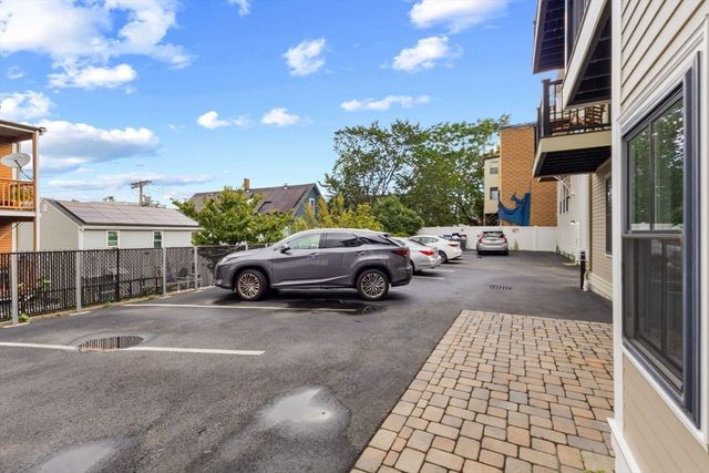 44 W Eagle St 1, Boston, MA 02128