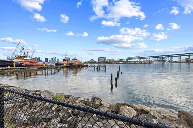 44 W Eagle St 1, Boston, MA 02128