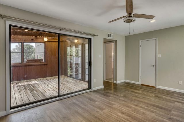 1513 Wolf Run, College Station, TX 77840