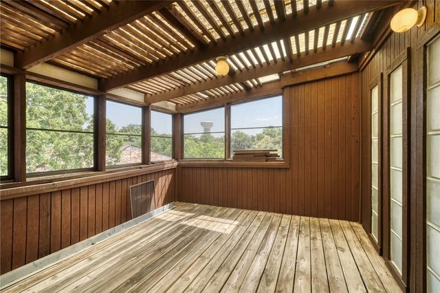 1513 Wolf Run, College Station, TX 77840