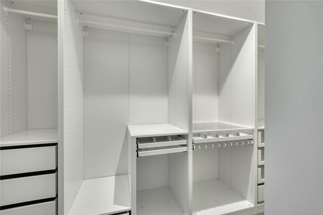 1513 Wolf Run, College Station, TX 77840