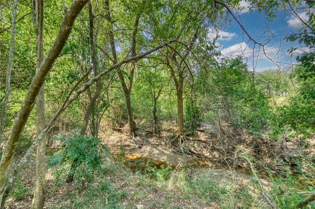 1513 Wolf Run, College Station, TX 77840