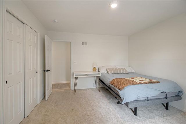 12706 Corrington Avenue, Grandview, MO 64030