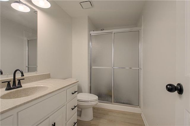 12706 Corrington Avenue, Grandview, MO 64030