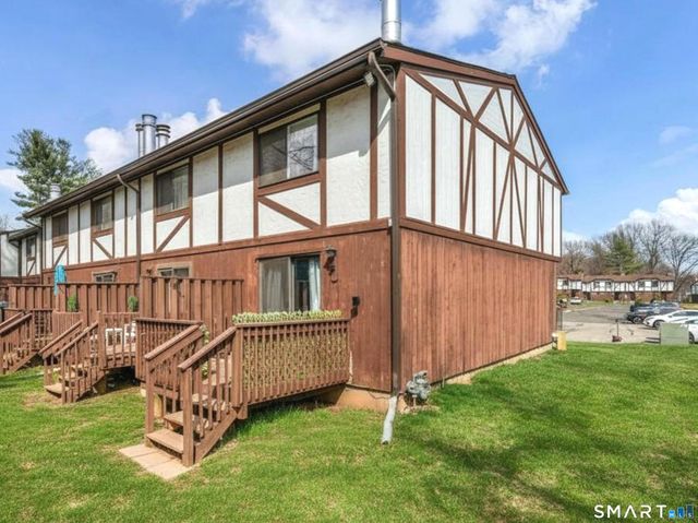 301 Cedar Hollow Drive 301, Rocky Hill, CT 06067