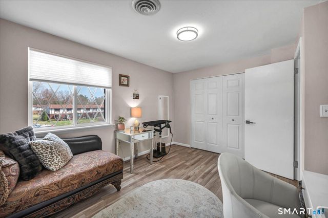 301 Cedar Hollow Drive 301, Rocky Hill, CT 06067