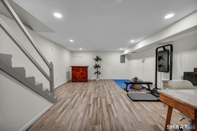 301 Cedar Hollow Drive 301, Rocky Hill, CT 06067