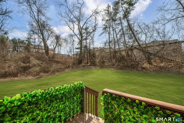 301 Cedar Hollow Drive 301, Rocky Hill, CT 06067