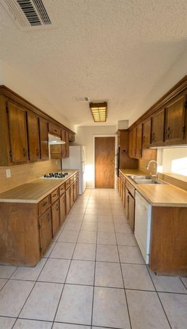 254 Evanston Street, Houston, TX 77015