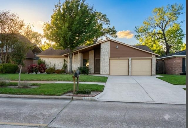 254 Evanston Street, Houston, TX 77015