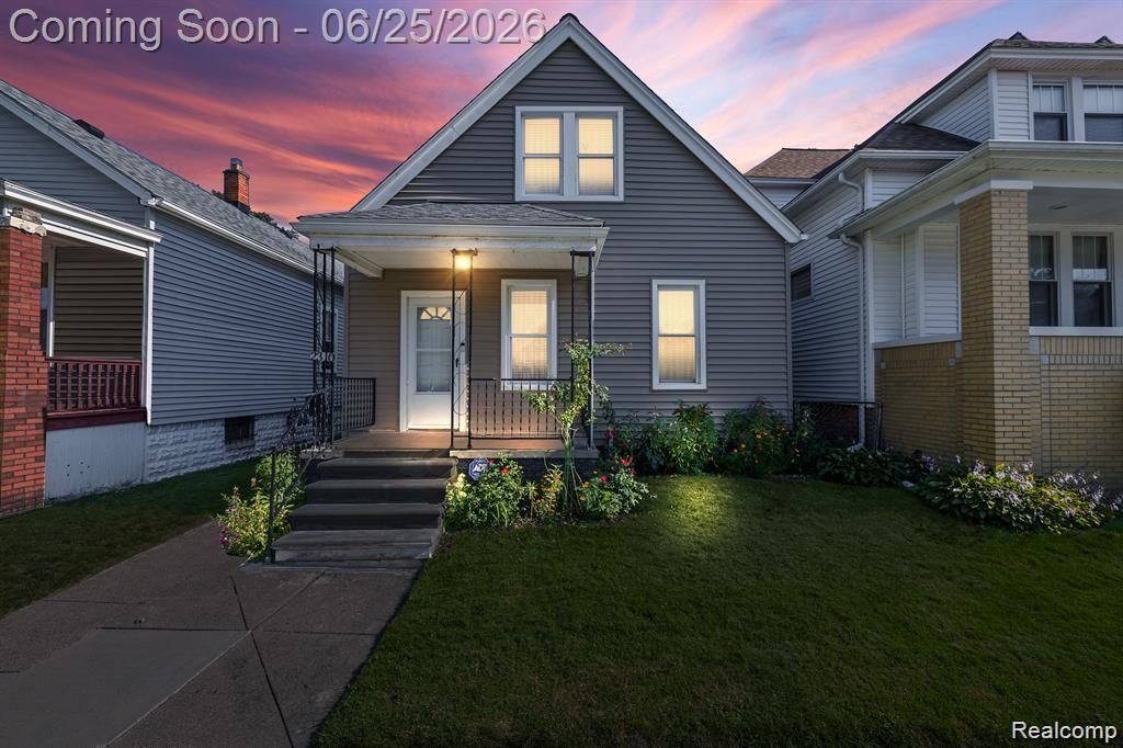 2310 Neibel Street, Hamtramck, MI 48212