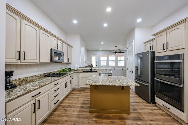 14383 W MONTE VISTA Road, Goodyear, AZ 85395