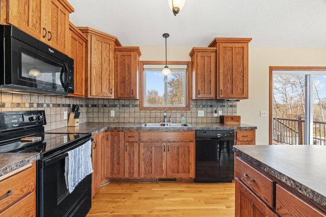 16921 Vickers Street NE, Andover, MN 55304