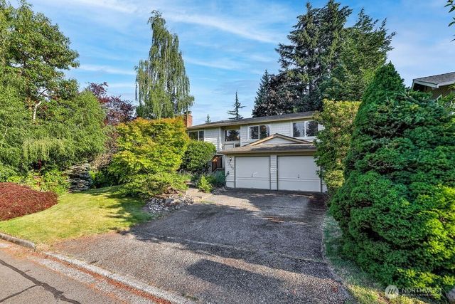 12705 SE 74th Street, Newcastle, WA 98056