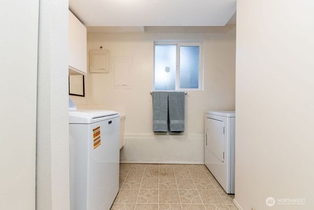 12705 SE 74th Street, Newcastle, WA 98056