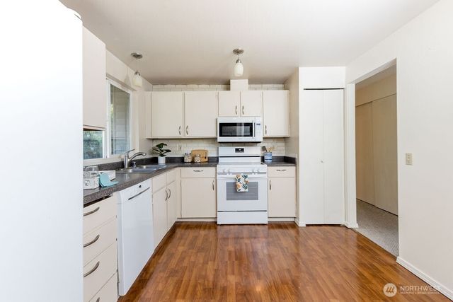 12705 SE 74th Street, Newcastle, WA 98056