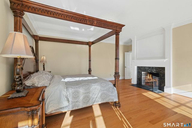 215 Old Mountain Road, Farmington, CT 06032