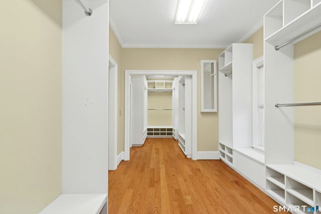 215 Old Mountain Road, Farmington, CT 06032