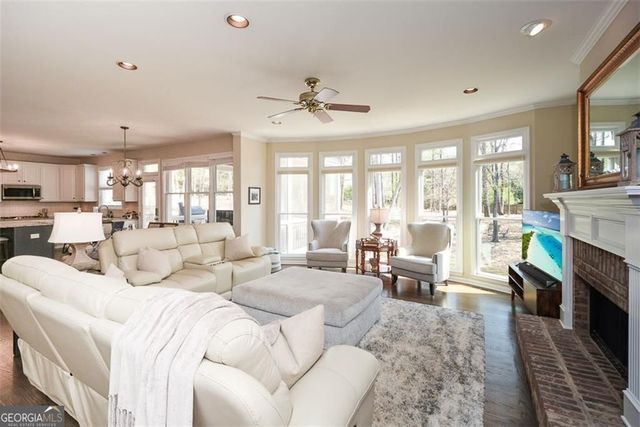 1055 Coleridge Way, Suwanee, GA 30024