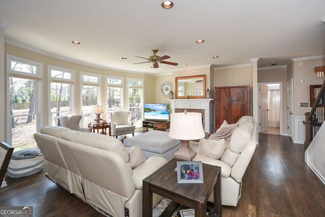 1055 Coleridge Way, Suwanee, GA 30024