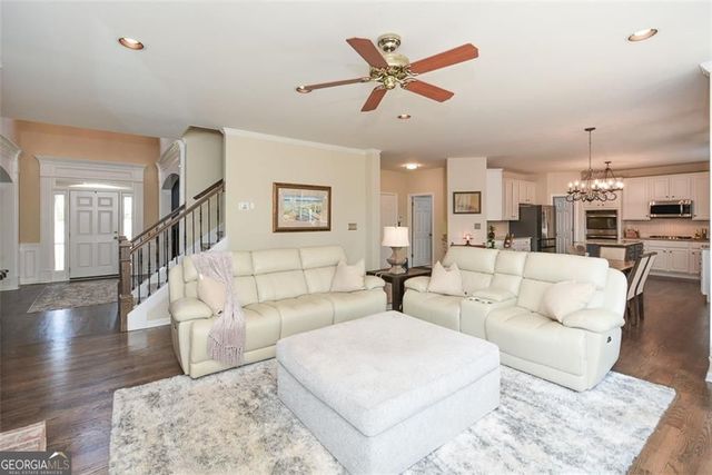 1055 Coleridge Way, Suwanee, GA 30024