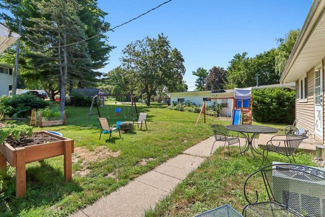 809 N Main Street, Edgerton, WI 53534