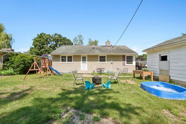 809 N Main Street, Edgerton, WI 53534