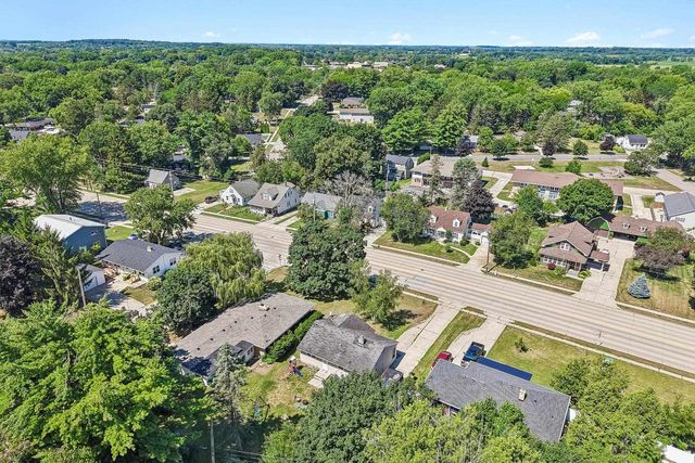 809 N Main Street, Edgerton, WI 53534