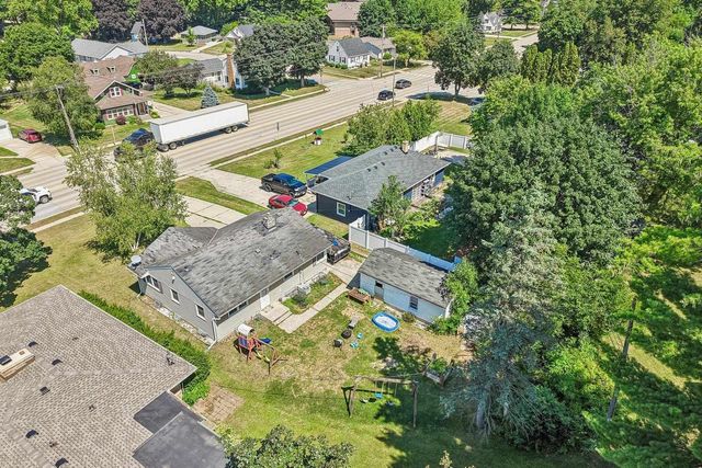 809 N Main Street, Edgerton, WI 53534