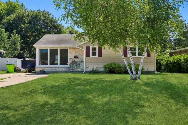 809 N Main Street, Edgerton, WI 53534