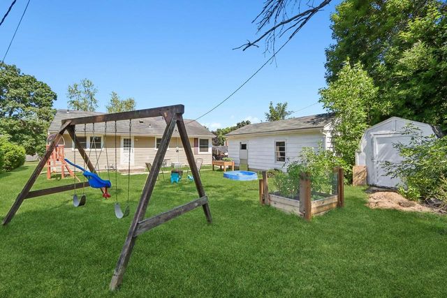 809 N Main Street, Edgerton, WI 53534