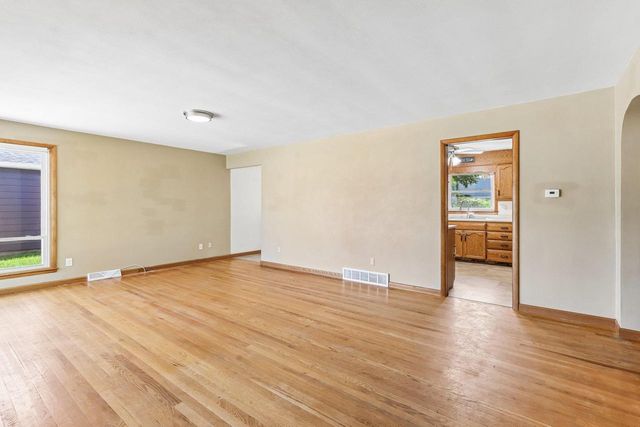 809 N Main Street, Edgerton, WI 53534