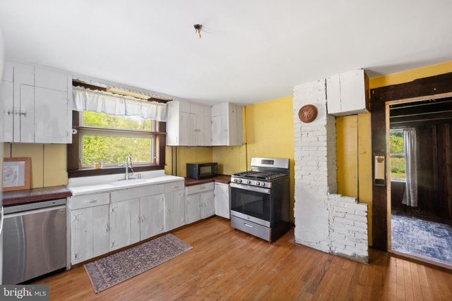 69 WURTZEL LANE, Greenwich, NJ 08323
