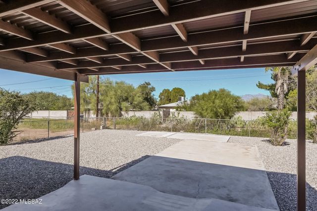 6131 E 25Th Street, Tucson, AZ 85711