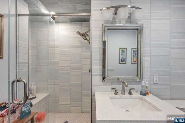 275 High Street, Norwood, NJ 07648