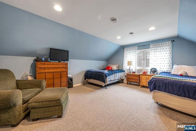 275 High Street, Norwood, NJ 07648