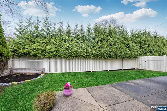 275 High Street, Norwood, NJ 07648