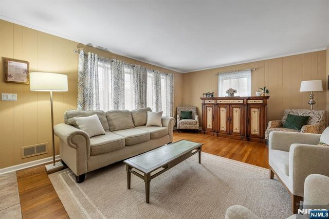 275 High Street, Norwood, NJ 07648