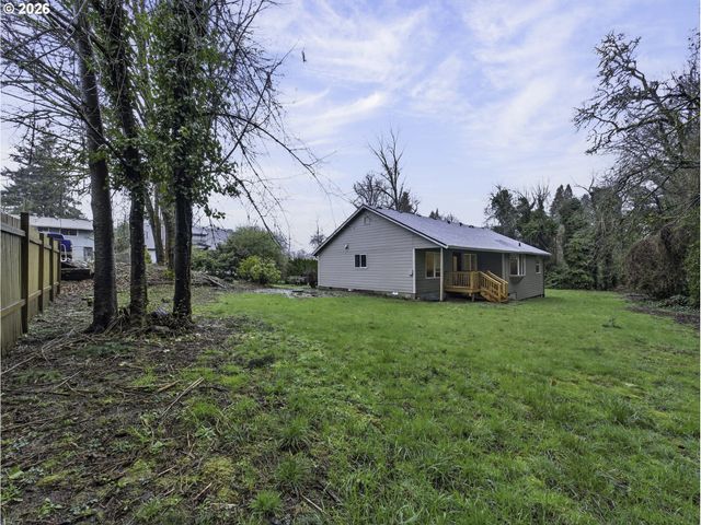 1909 9TH St, Oregon City, OR 97045