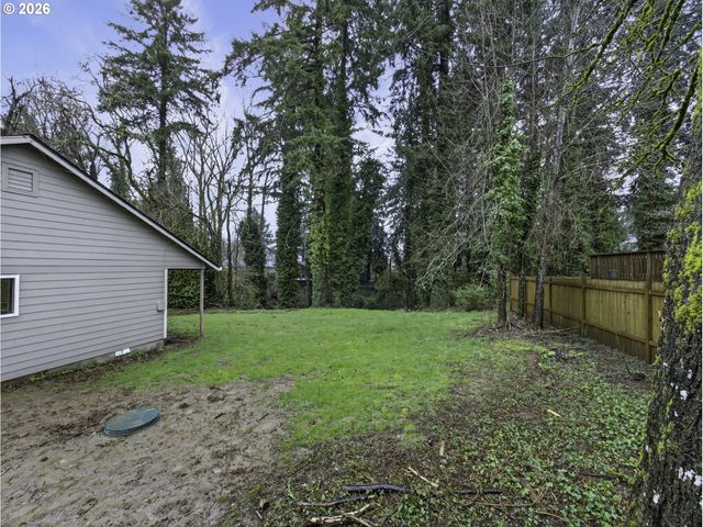 1909 9TH St, Oregon City, OR 97045